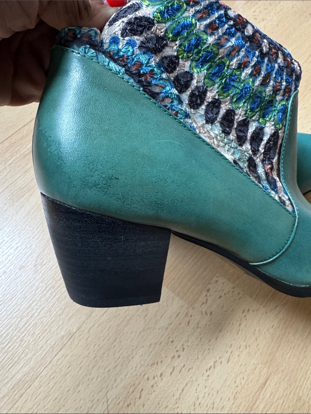 Spring Step Boots - Picture 6 of 6